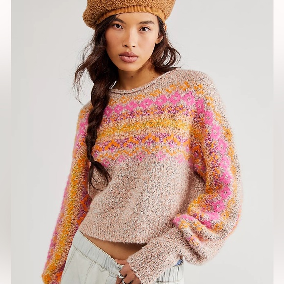 Free People Sweaters - FREE PEOPLE Snowflake Sweater size XS Pink Pullover Cropped Slouchy Fall Winter